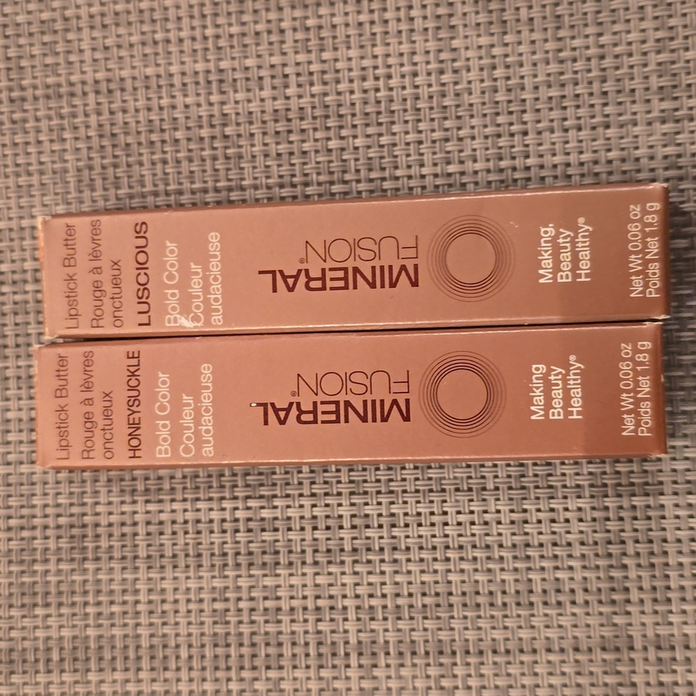 MINERAL FUSION MAKEUP BUNDLE OF 2 ITEM LIPSTICK BUTTER